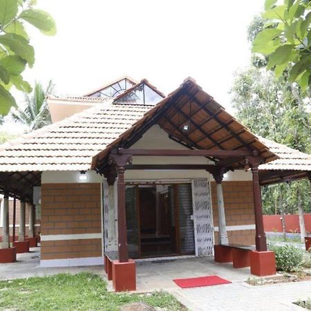 'Vrindavan' In Heritage City Mysuru Exterior foto