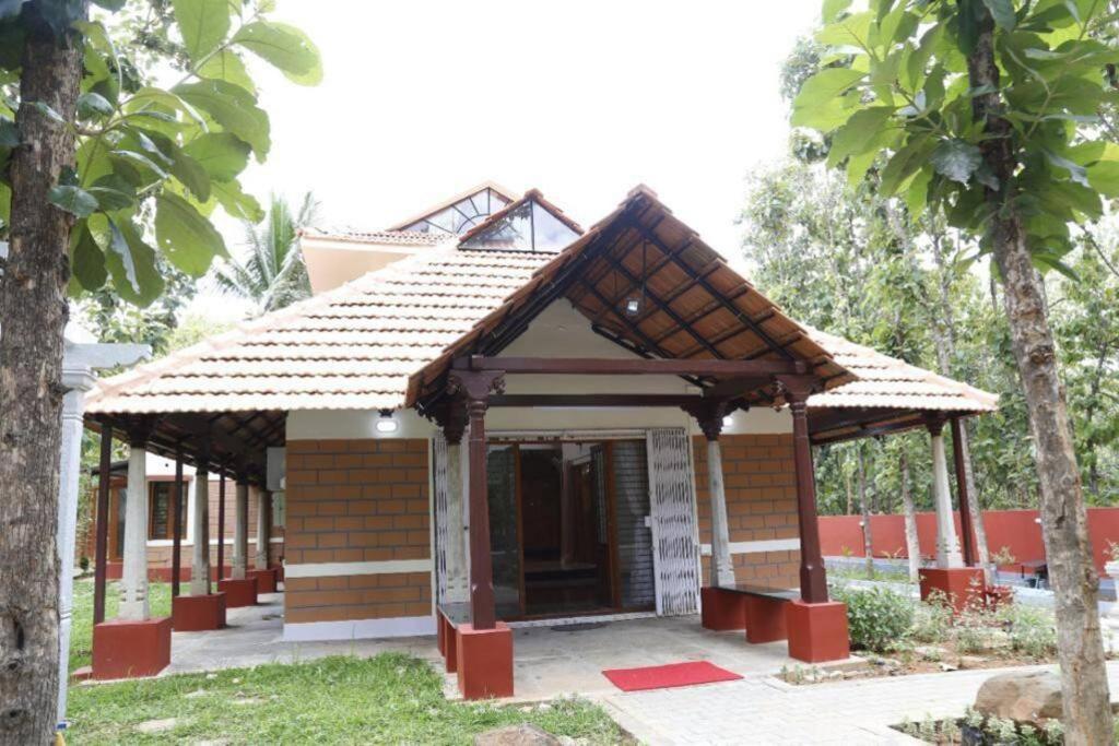 'Vrindavan' In Heritage City Mysuru Exterior foto